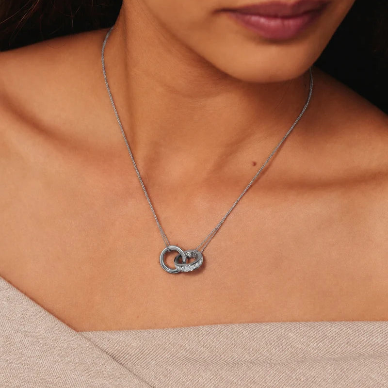1208_6541acd625-edblad-nova-orbit-necklace-silver-cu-131496-full.webp