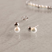 Kit Heath | Coast Tumble pearl Stud Earring