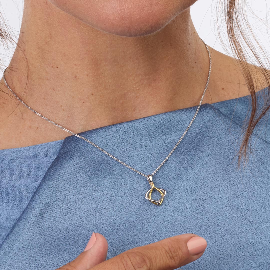 Kit Heath | Alicia Golden Mini 18" Necklace