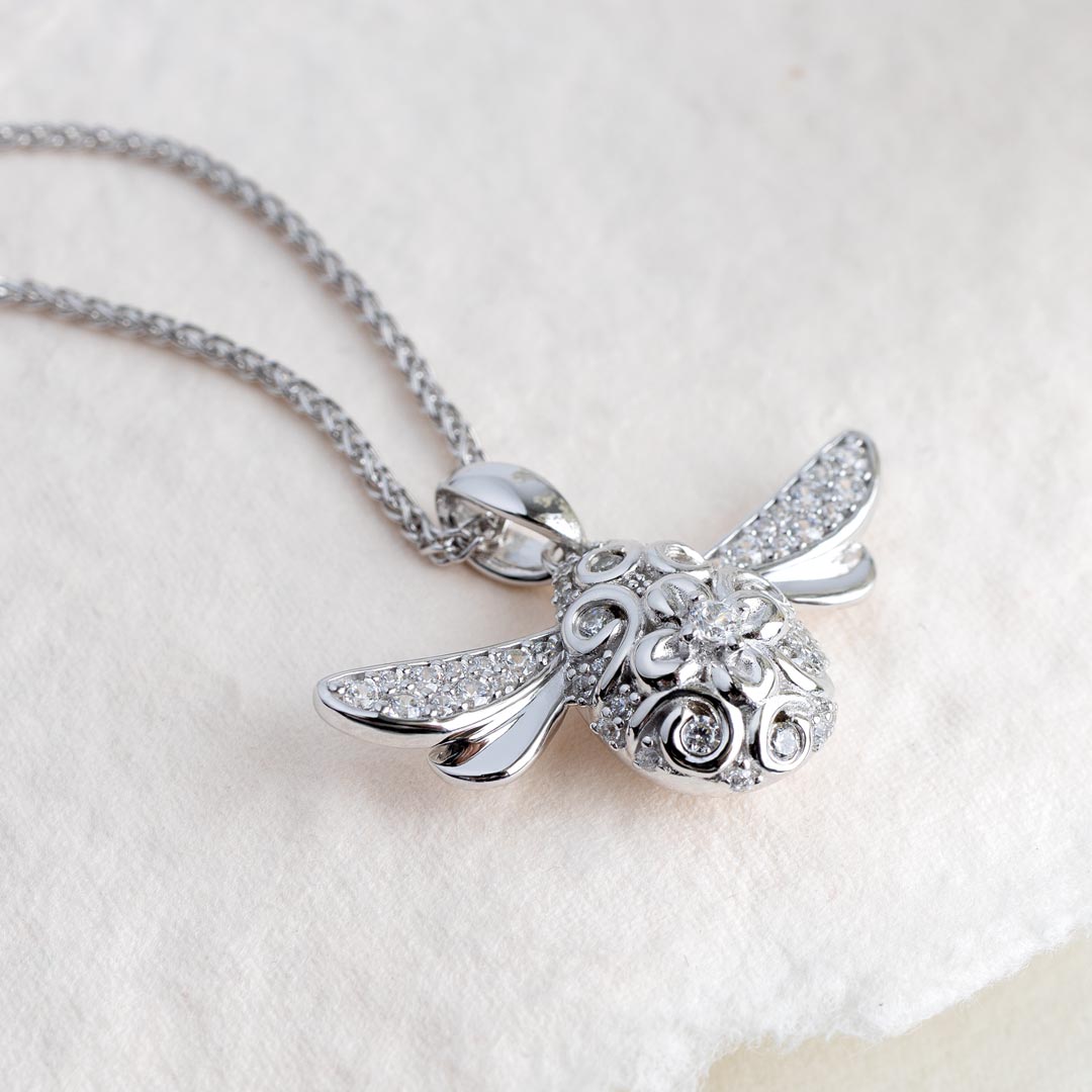 Kit Heath | Blossom Flyte Queen Bee Glitz Necklace