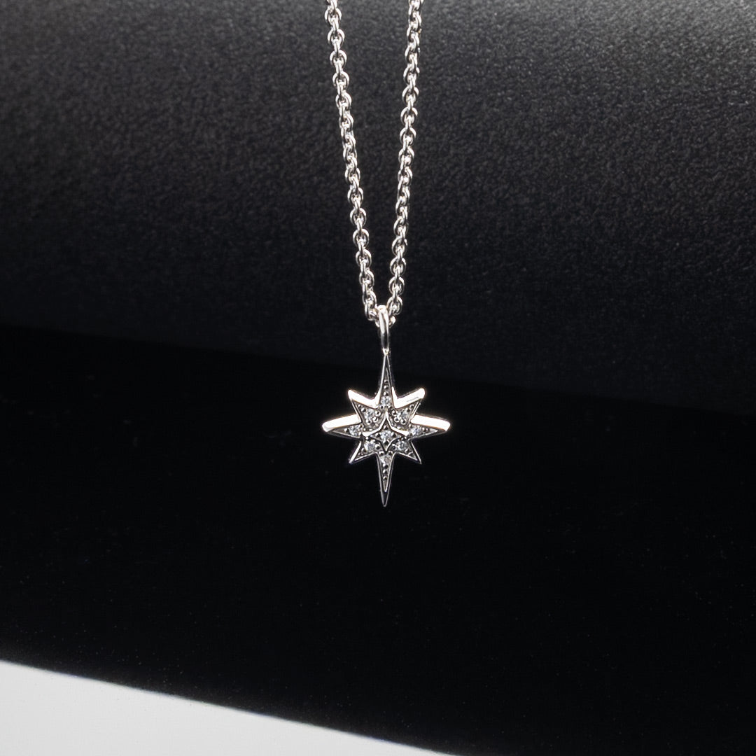 Kit Heath | North Star Petite 18" Necklace