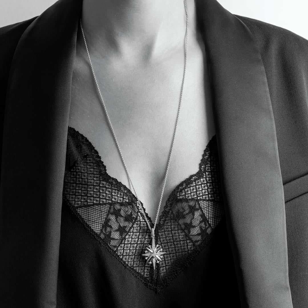 Kit Heath | North Star Starburst Grande Necklace