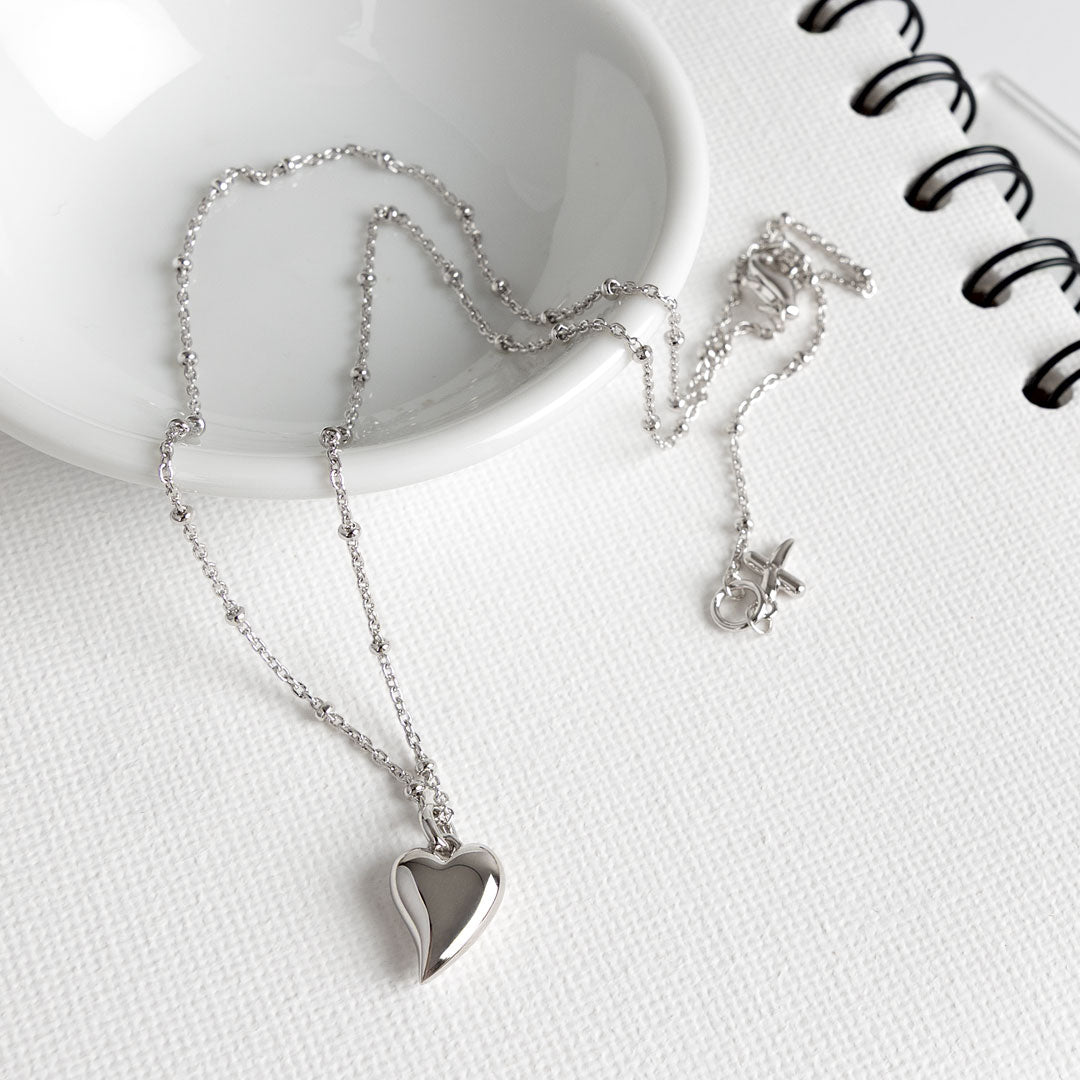 Kit Heath | Desire kiss Midi Heart 18" Necklace