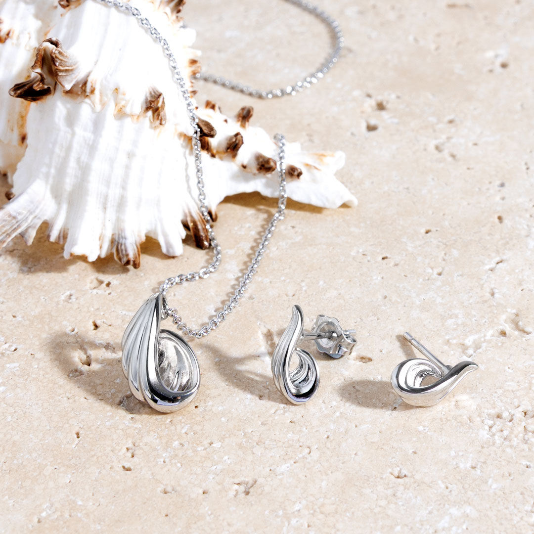 Kit Heath | Oceane Shell Wave 18" Necklaces