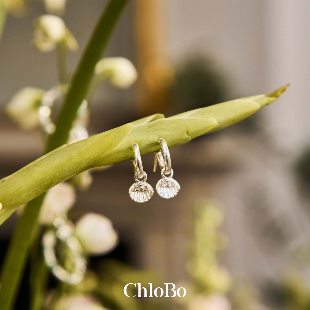 ChloBo | Travel Seeker Small Hoop Earrings