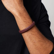 Fred Bennett | Burgundy Leather Large Clasp Bracelet