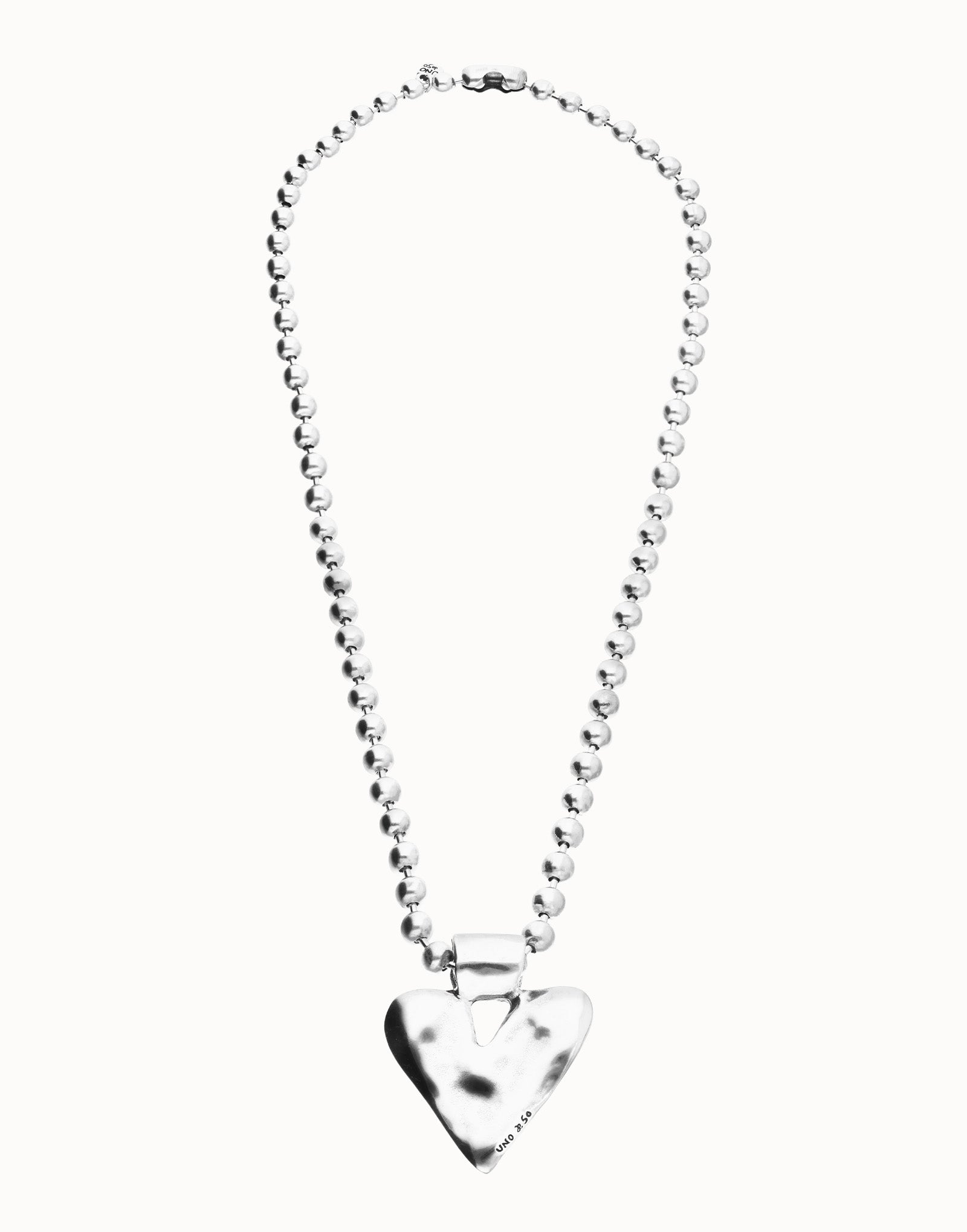 UNO de 50 | Statement Bead chain with large heart pendant