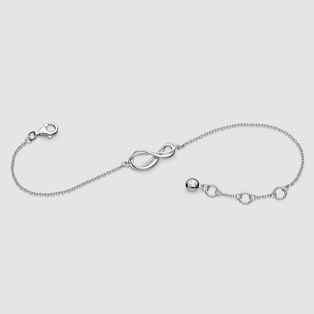 Infinity_Mini_Bracelet_in_sterling_silver.jpg