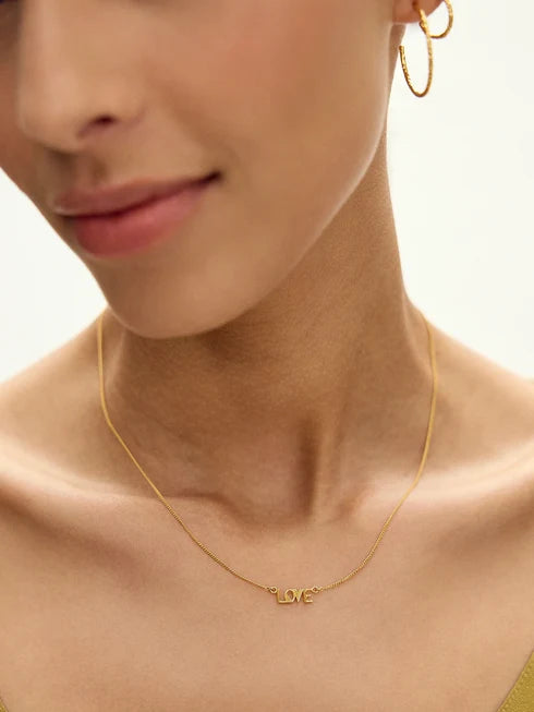MiniLoveNecklace_2048x_c31d7c28-d083-41c7-9d74-3beb258d5ab8.webp