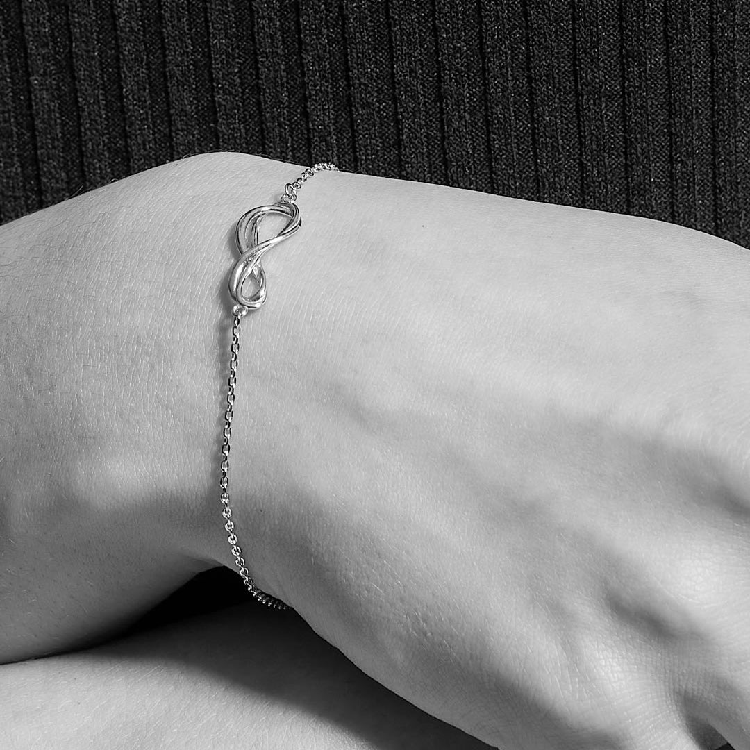 Model_wears_Infinity_Mini_Bracelet_1.jpg
