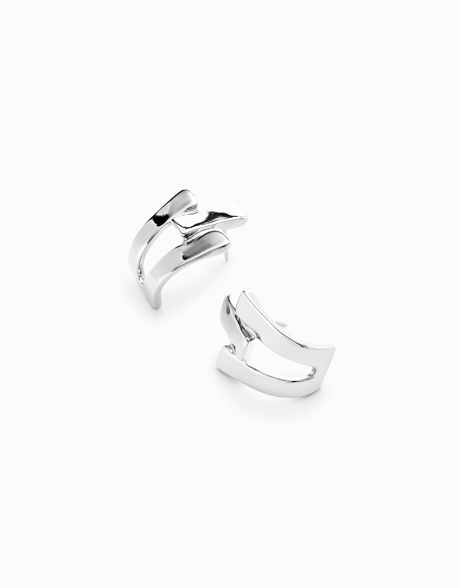 UNO De 50 | Triple-Curve Stud