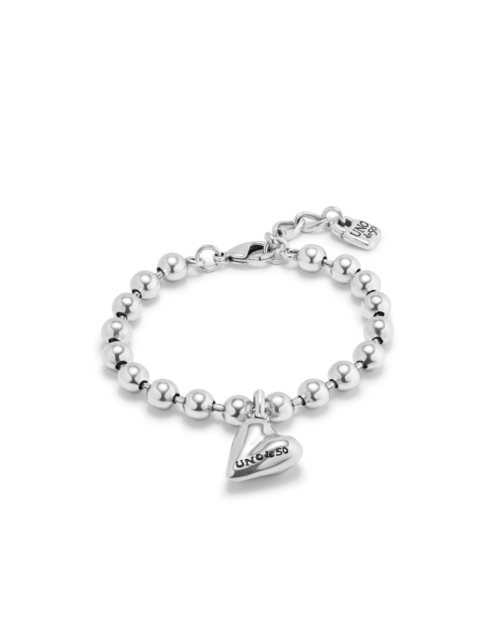 UNO de 50 |  Cupido Bracelet A silver bracelet featuring a chain of heart-shaped links with a larger heart charm marked 'UNO de 50'.