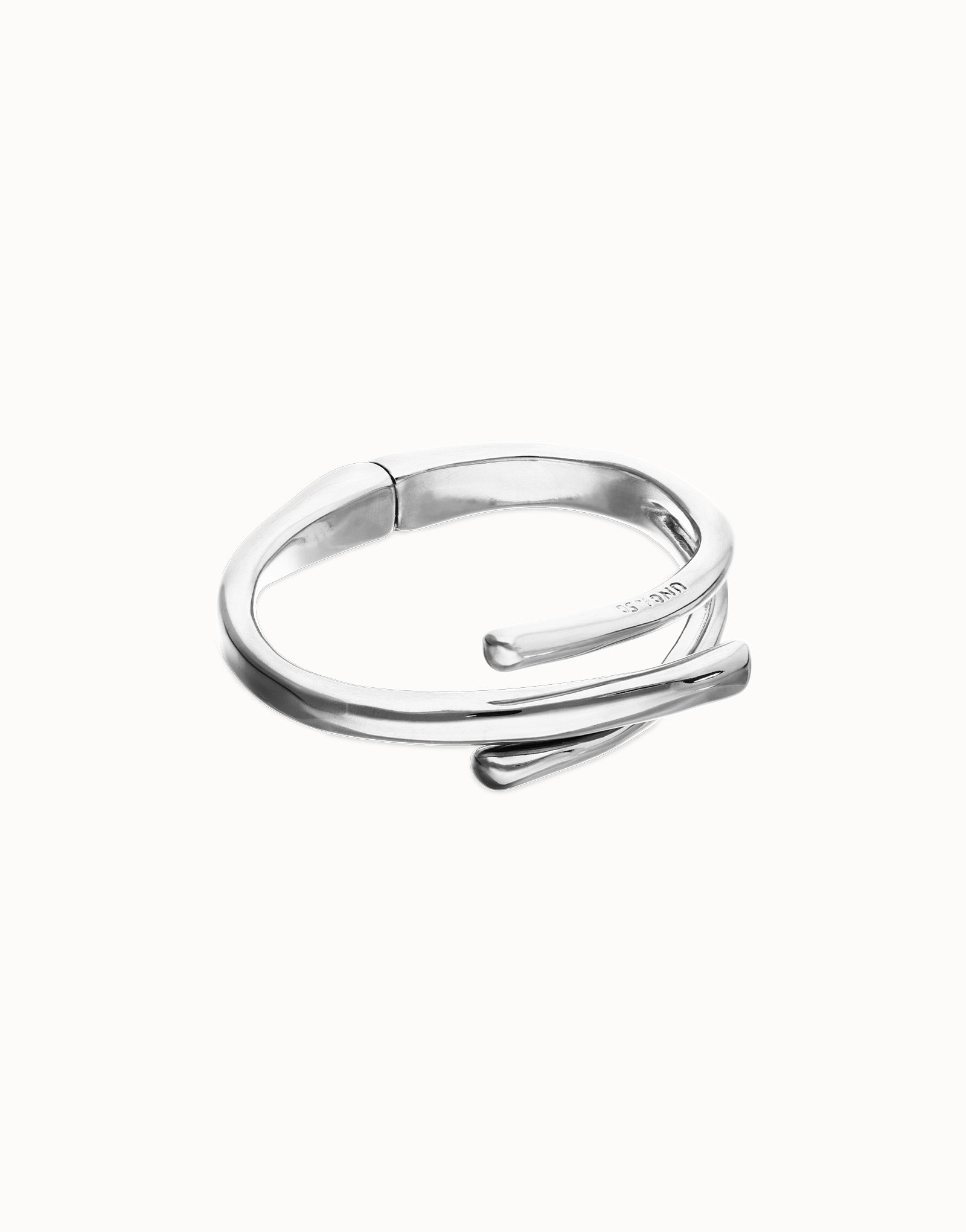 UNO de 50 | Organic Shaped Intertwined Bangle