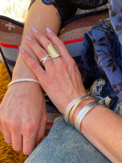 Anna Beck | Cross over ring