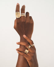 Anna Beck | Cross over ring Gold