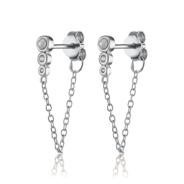 chained-pearl-stud-earrings-silver.webp