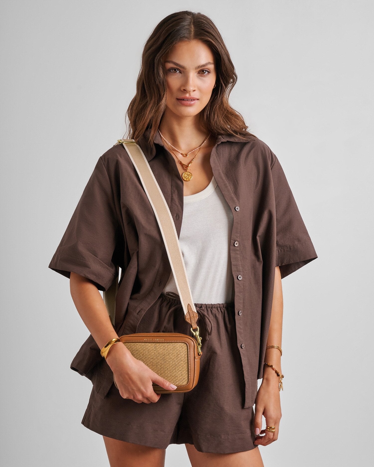 Katie Loxton | Avery Raffia Small Crossbody bag - Natural Raffia & Cognac