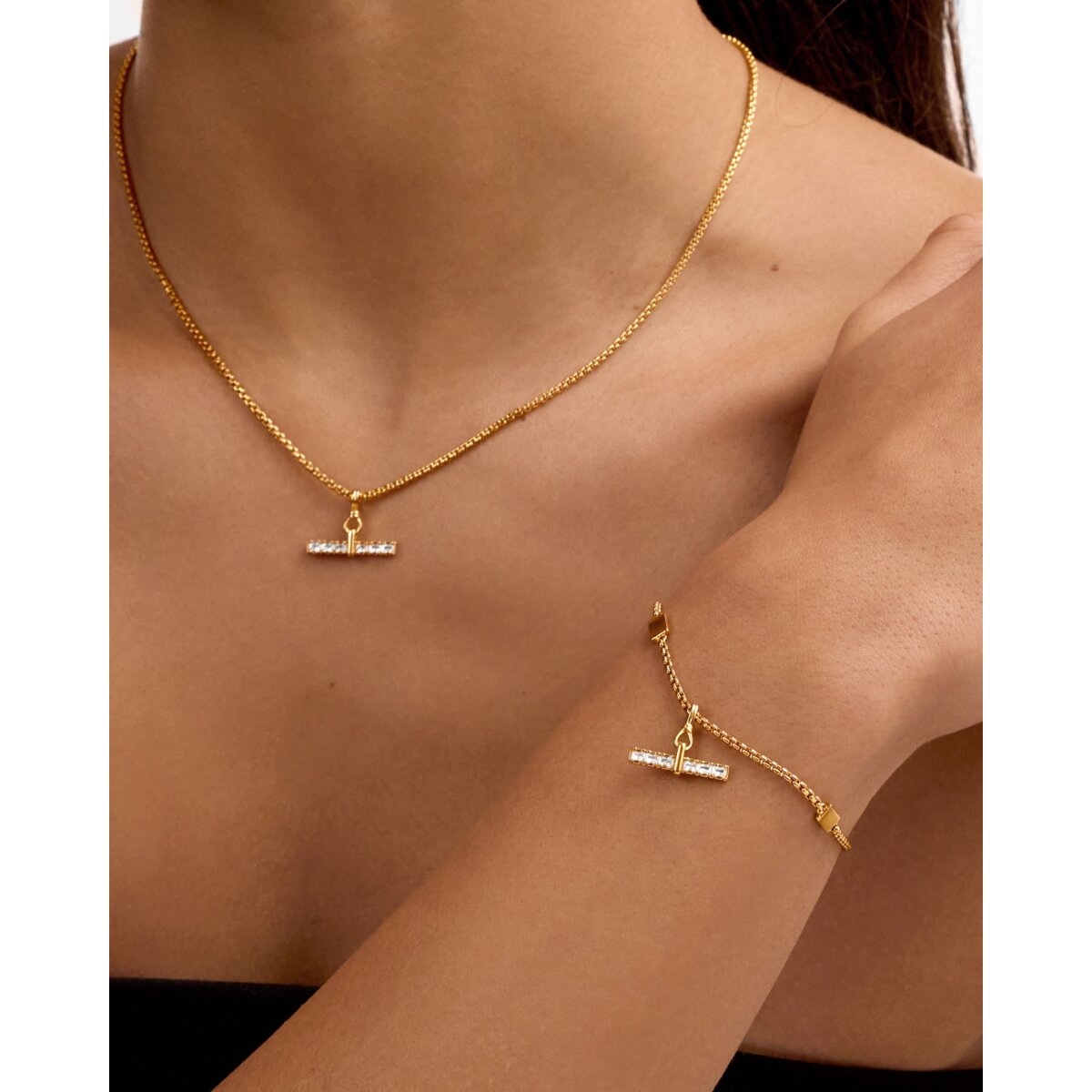 Katie Loxton |  Lustre Gold T-Bar Bracelet