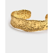 Katie Loxton | Luxe Lock Textured Gold Bangle