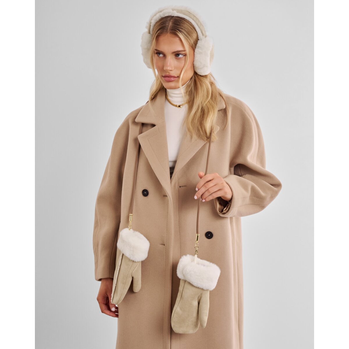 Katie Loxton | Faux Suede Mittens - Taupe & Cream