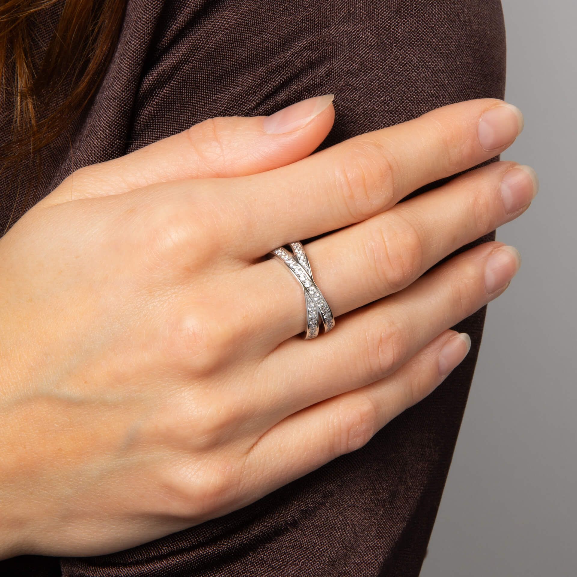 Diamonfire | Criss Cross Ring